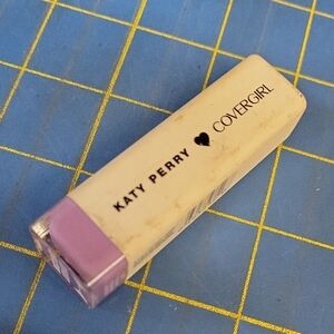 Katy Perry Covergirl 3.5g KP08 Cosmo Kitty Light Purple Lipstick New Sealed Tube